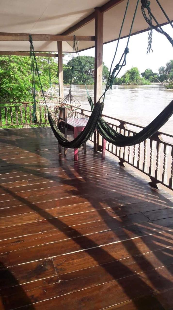 Hôtel Riverside Bungalow à Ban Dondét Extérieur photo